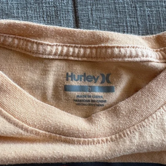 Kids Hurley Peach Graphic T-Shirt Size 8 - Picture 3 of 4